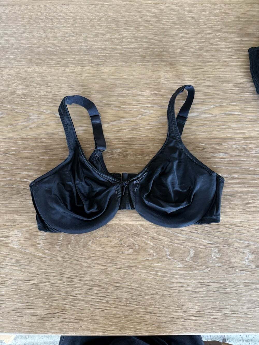 Olga Women’s Bra in Black Size: 36C 36 C Satin Silly Smooth Wired Unpadded